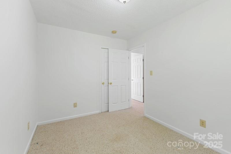 Lancaster, South Carolina 29720, United States, 4 Bedrooms Bedrooms, ,2 BathroomsBathrooms,Residential,Under Contract,148675