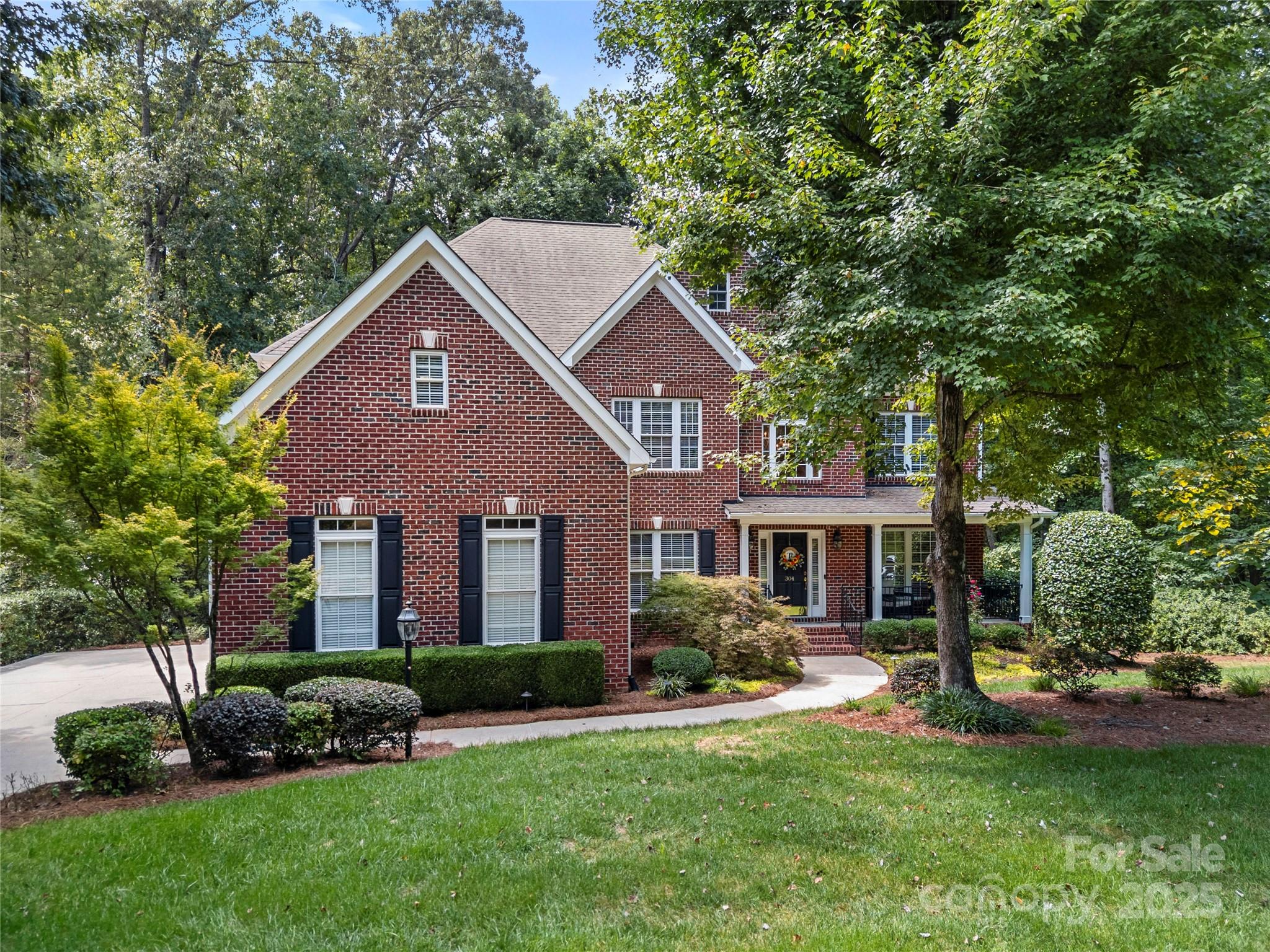 304 Inland Cove Court