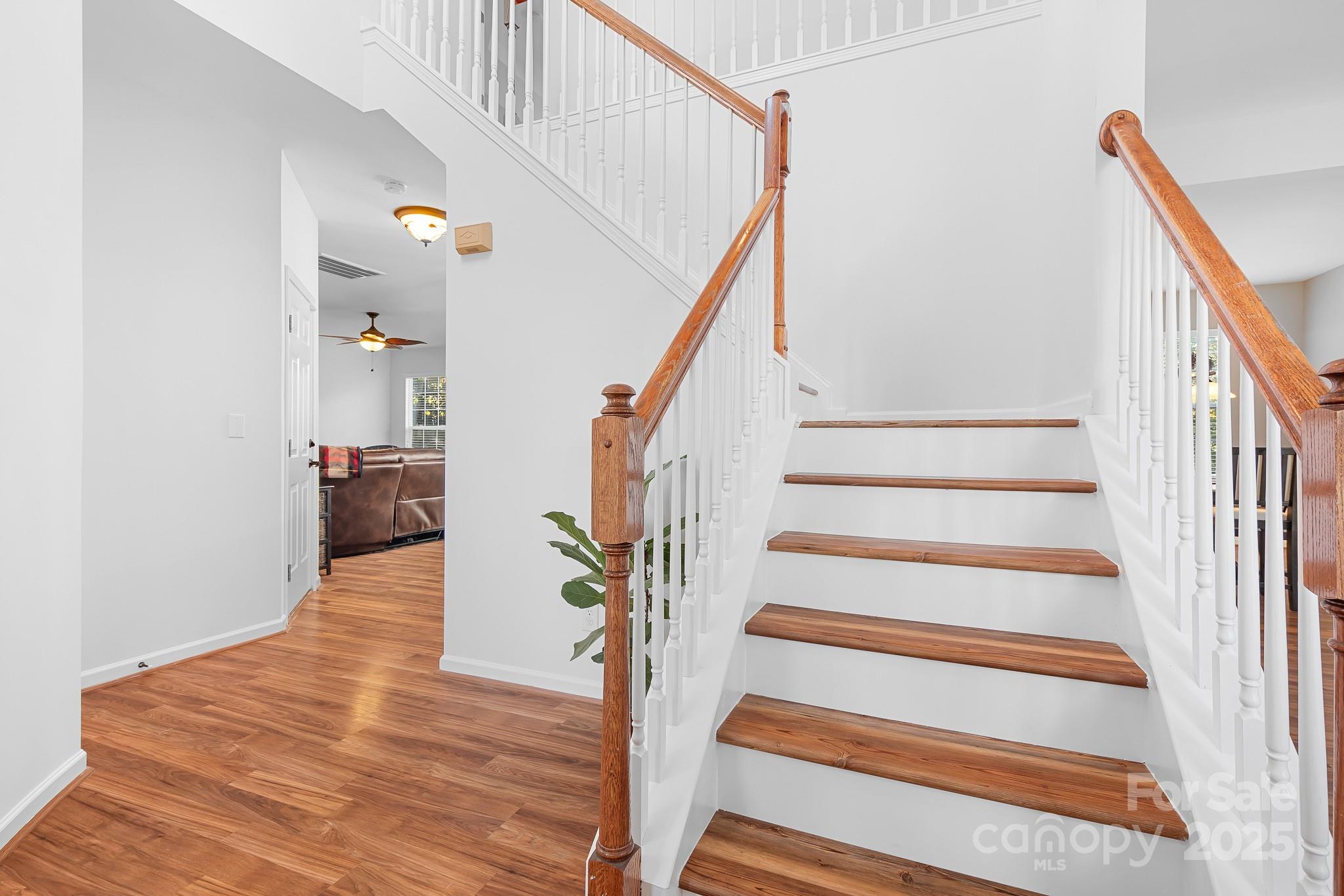 171 Vance Crescent Drive