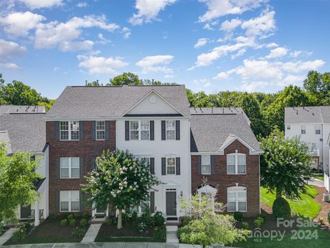 Townhouse in Charlotte NC 10467 Alexander Martin Avenue.jpg