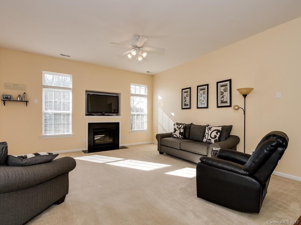 Steele Meadows - Residential