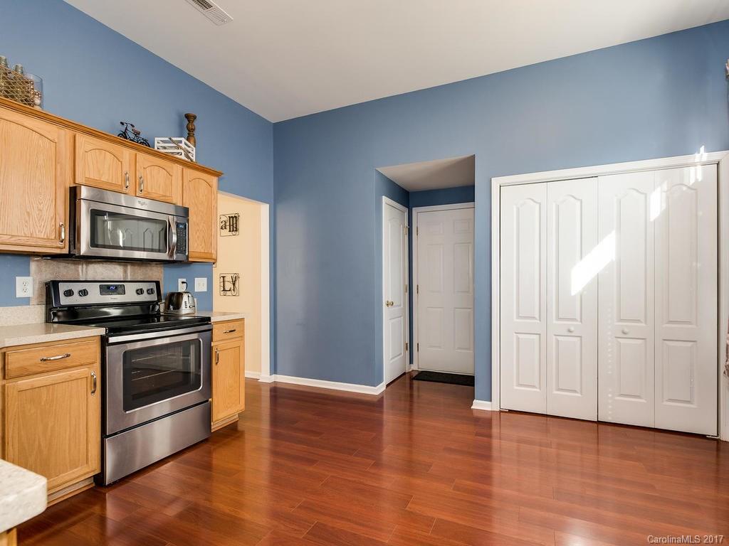 Steele Meadows - Residential