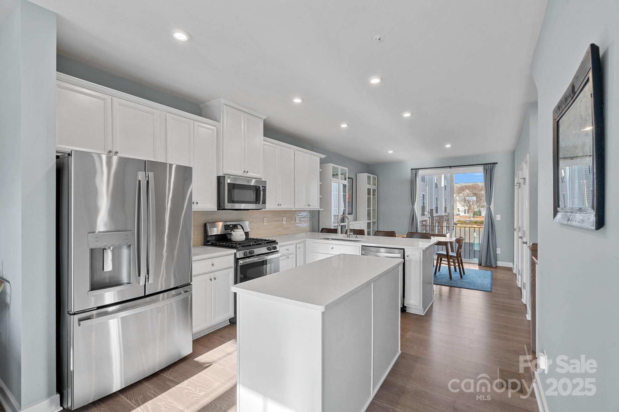 1263 N Caldwell Street