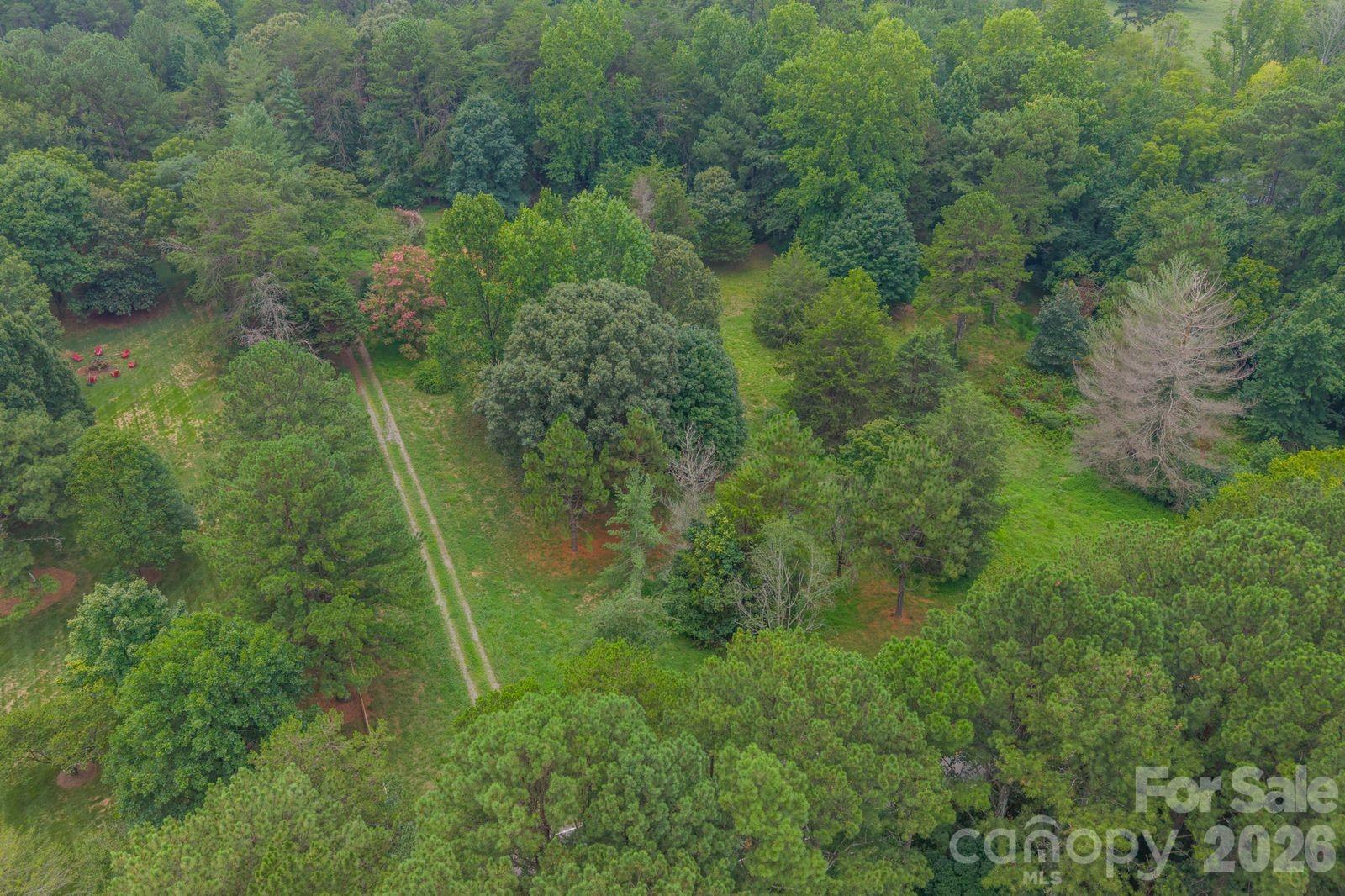 2232 Grey Road