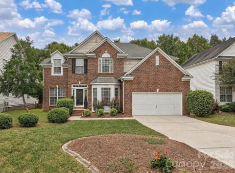 Photo of 16006 Lavenham Road, Huntersville, NC 28078 (MLS # 4424559)