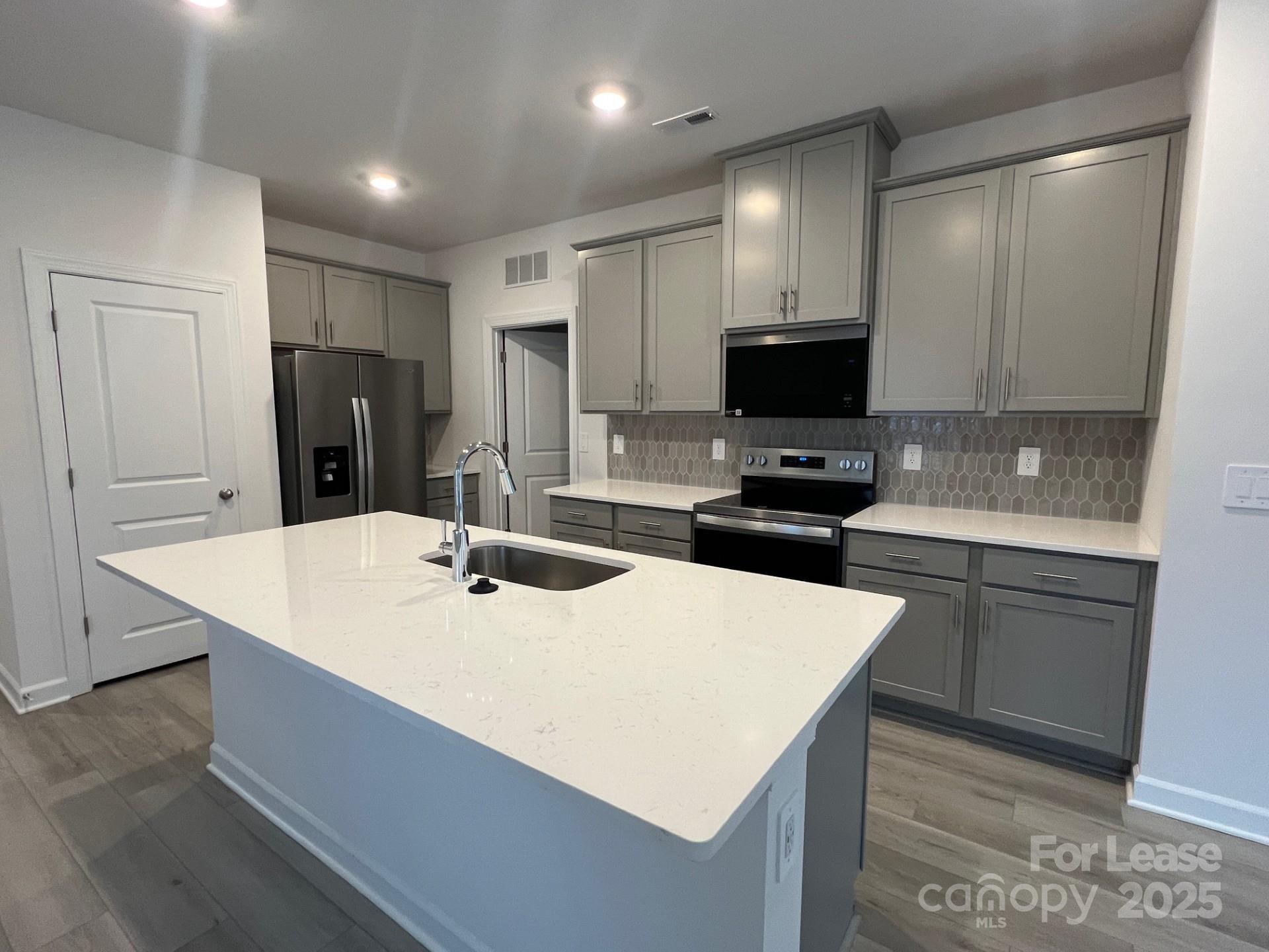 Walnut Reserve - Residential Lease