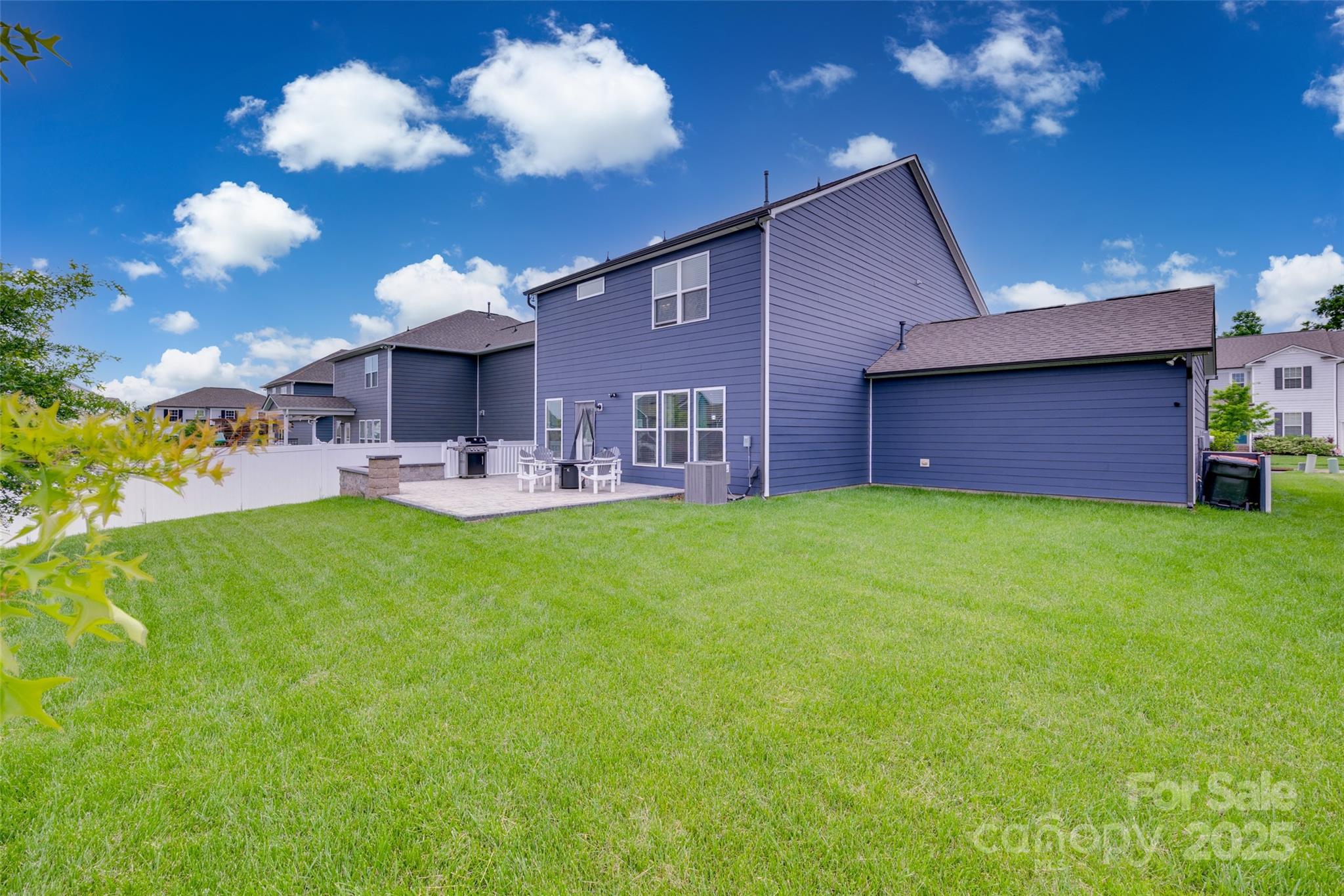 1033 Dorsey Drive