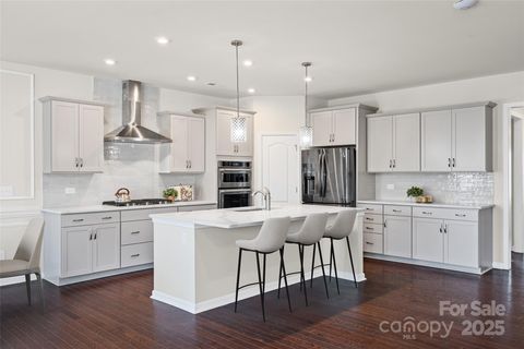 Photo of 1033 Dorsey Drive, Fort Mill, SC 29715 (MLS # 4294736)