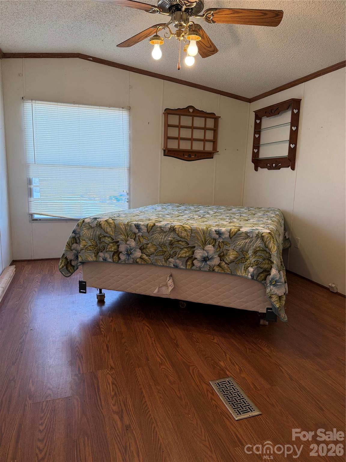 Smith Woods - Residential