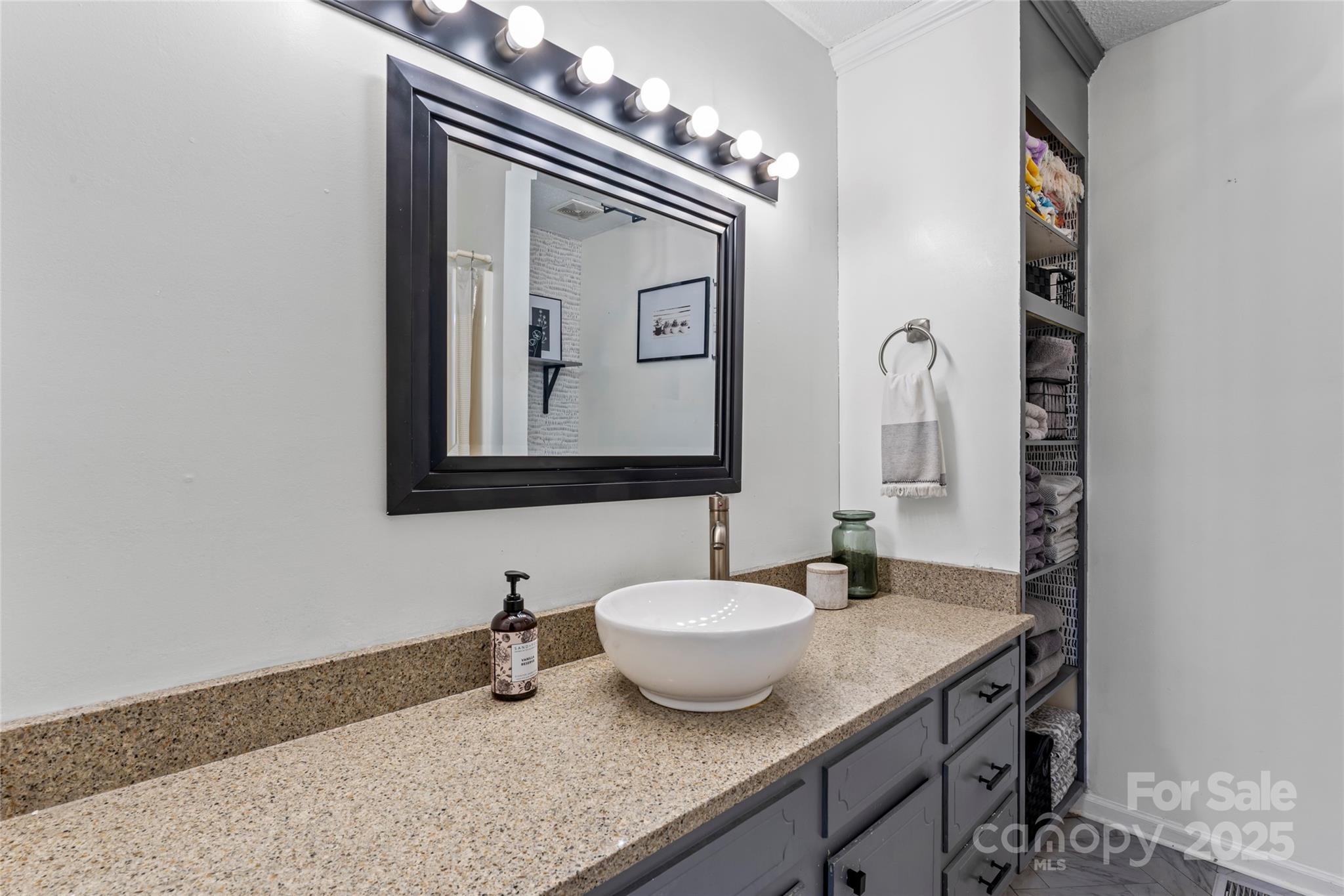 Tara Woods - Residential