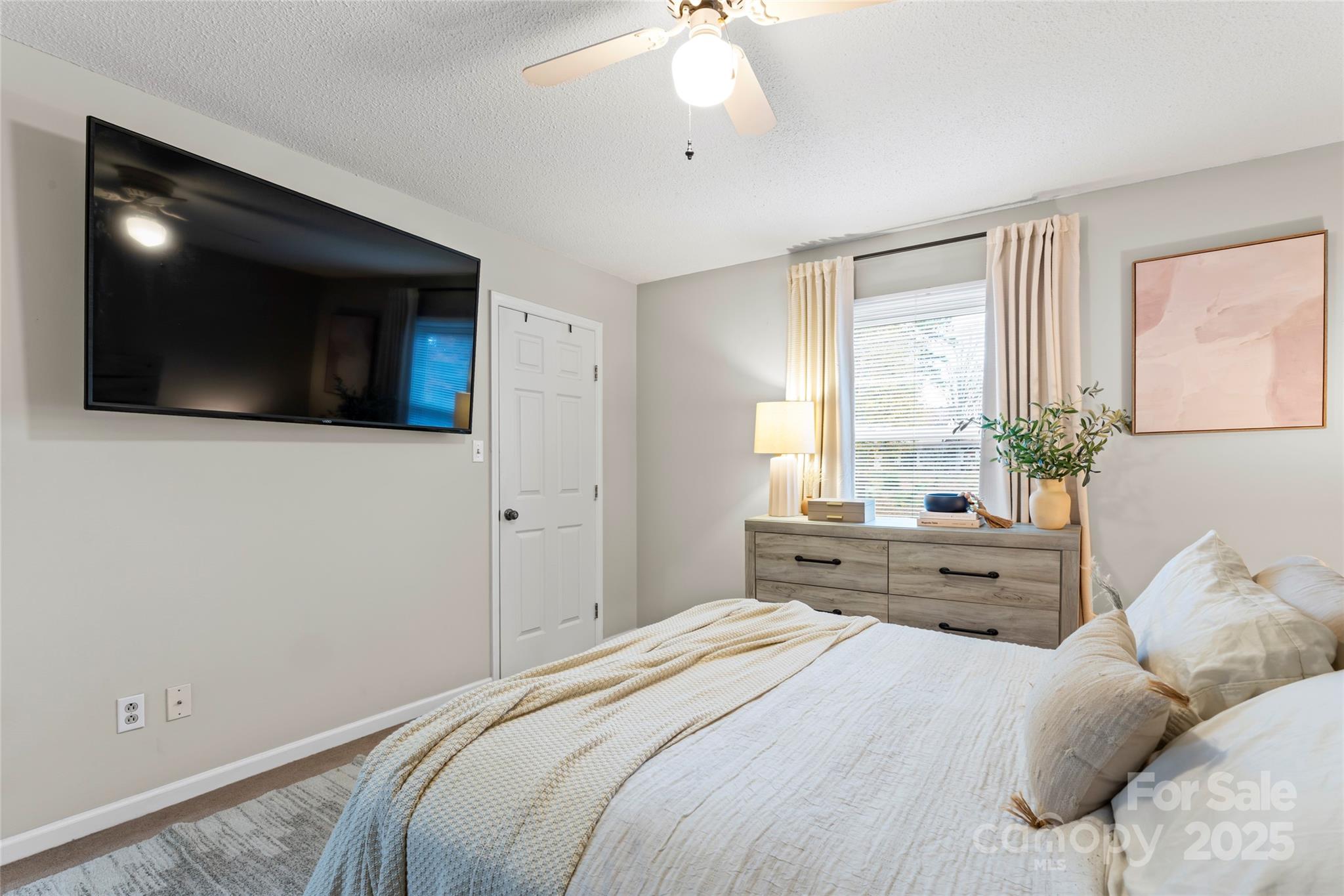 Tara Woods - Residential