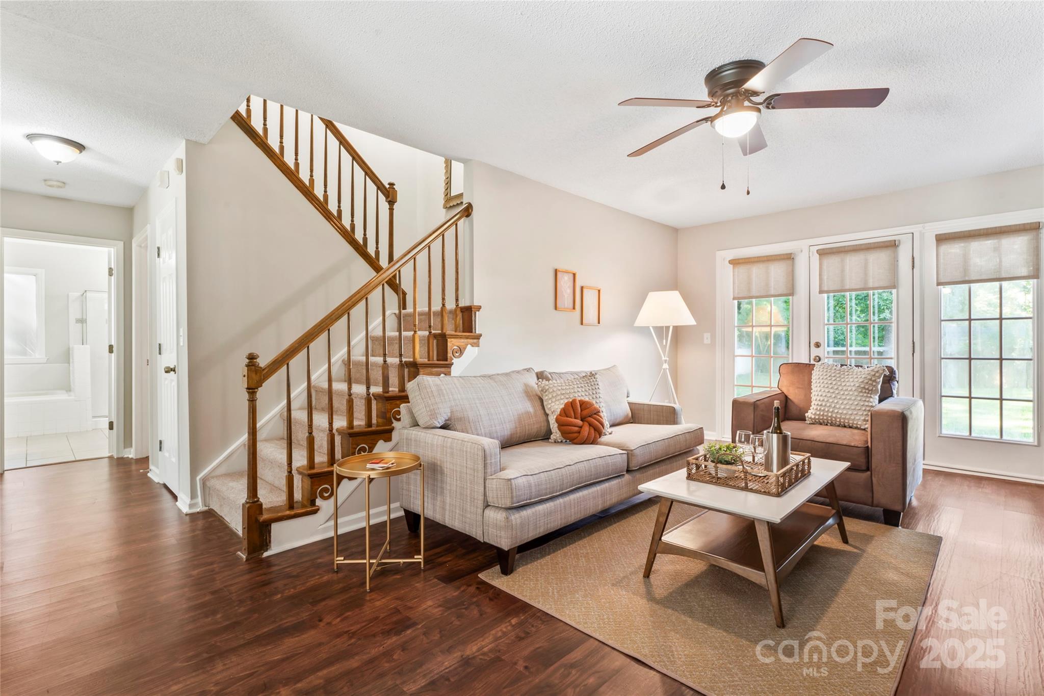 5925 Loch Arbor Lane