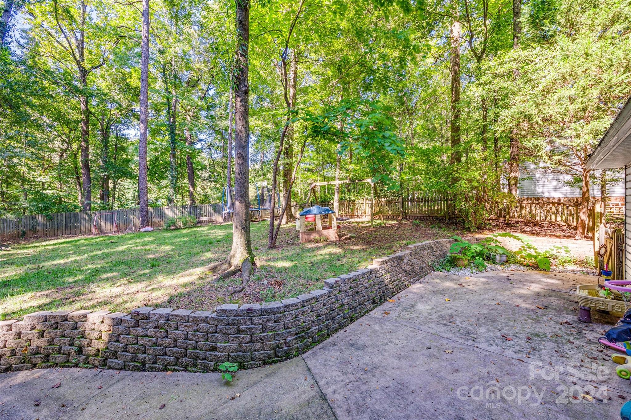 Wimbleton Woods - Residential