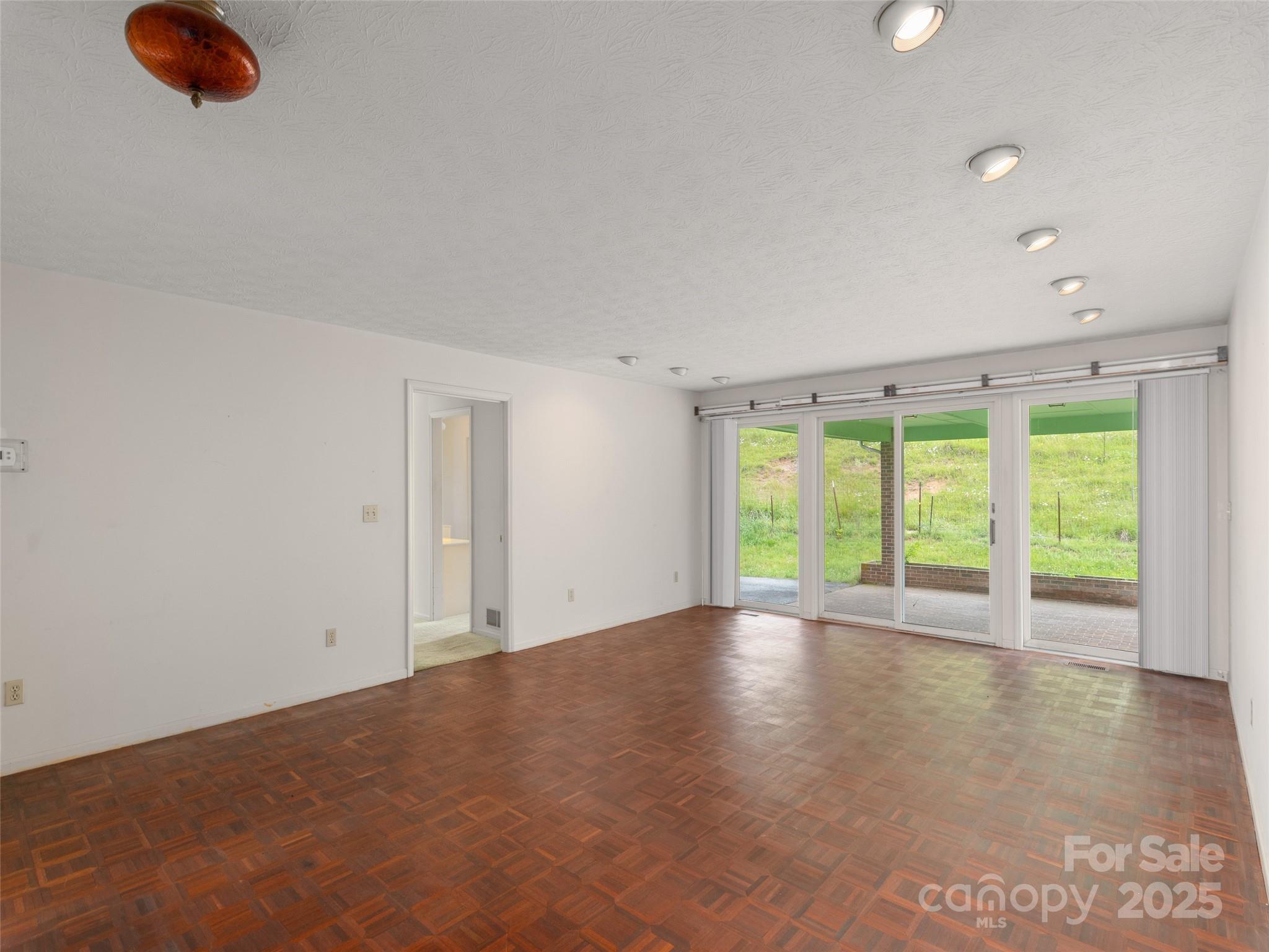 202 Terrell Road