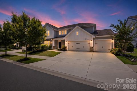 Photo of 1227 Thomas Knapp Parkway, Fort Mill, SC 29715 (MLS # 4388093)