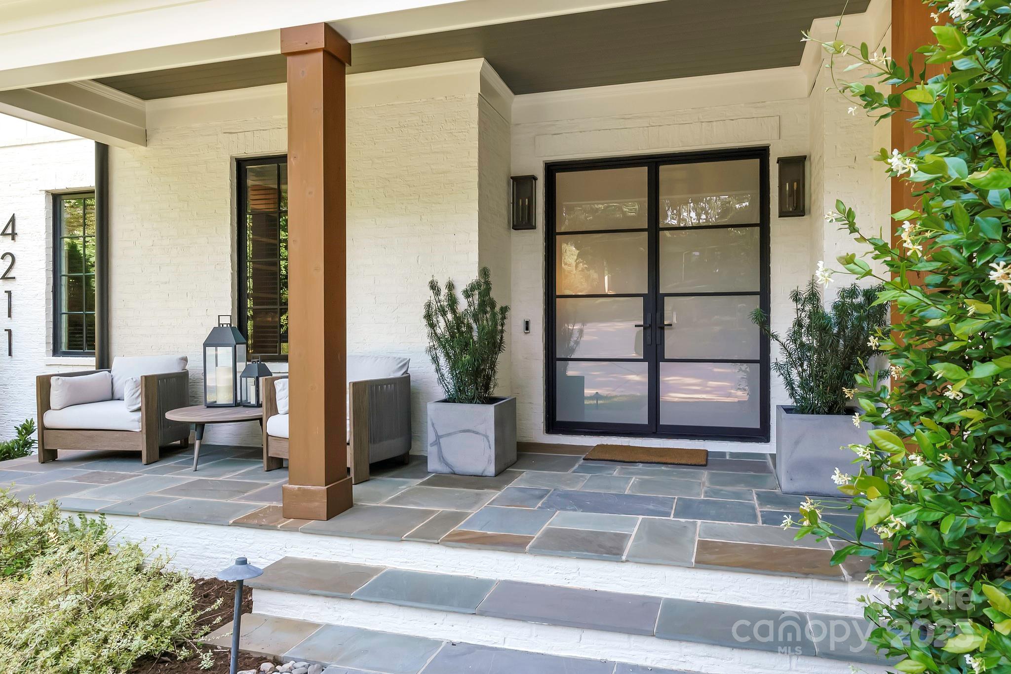 4211 Tangle Drive