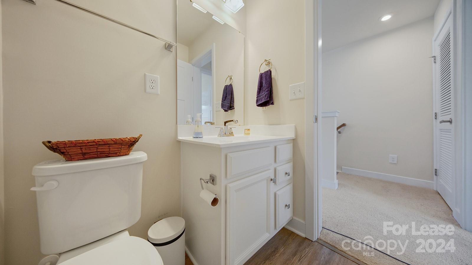 Parkwood Square - Residential Lease