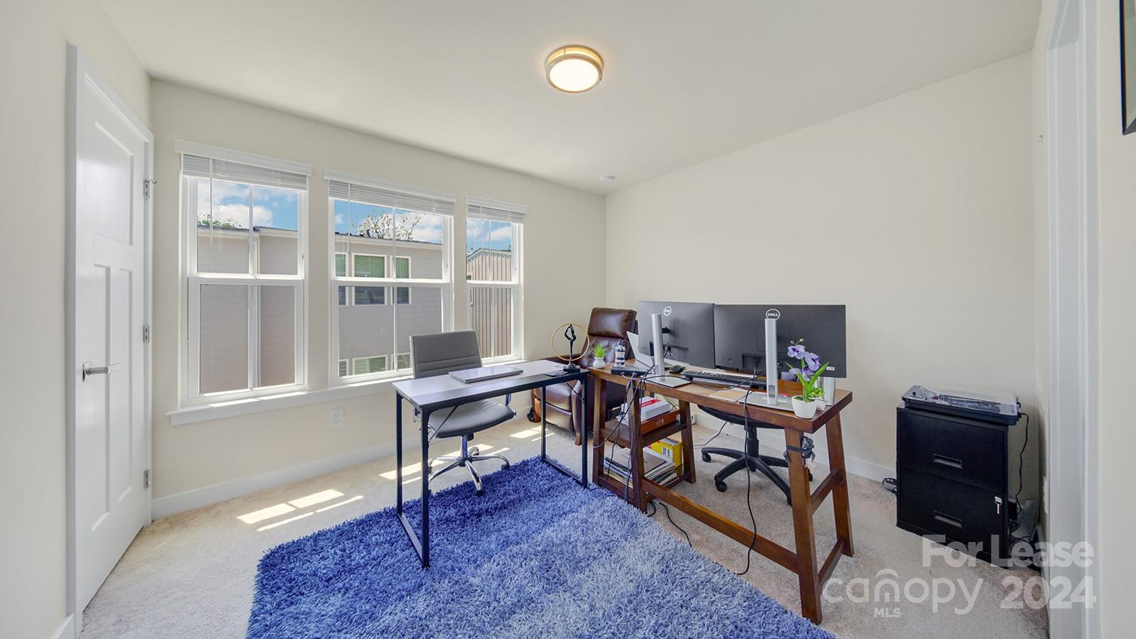 Parkwood Square - Residential Lease
