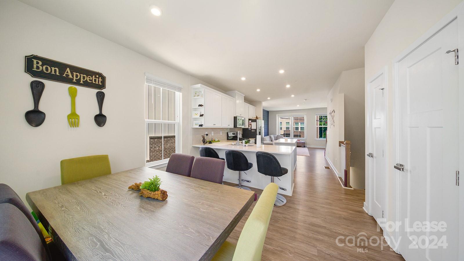 Parkwood Square - Residential Lease