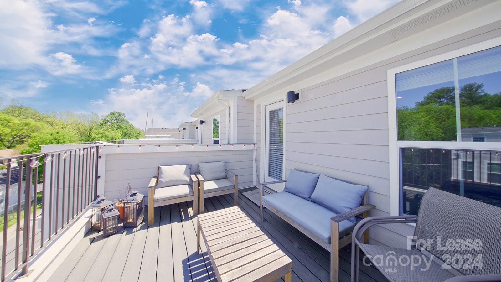 Parkwood Square - Residential Lease