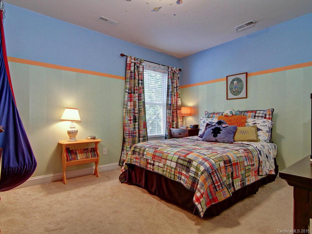 Macaulay - Residential