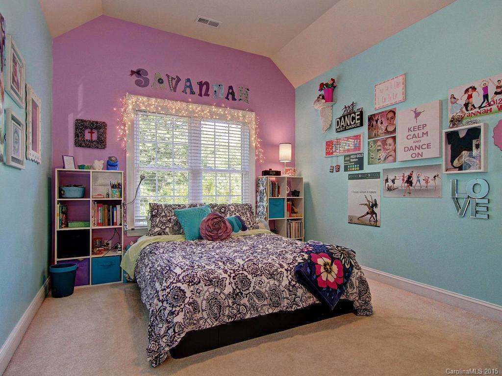 Macaulay - Residential