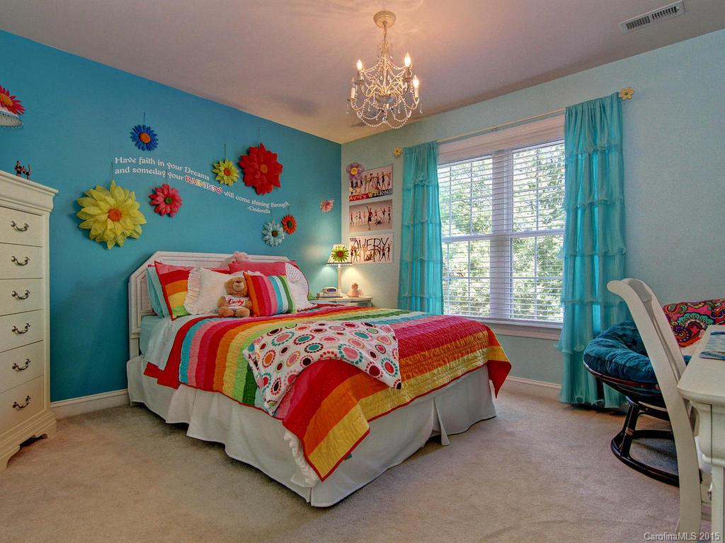 Macaulay - Residential