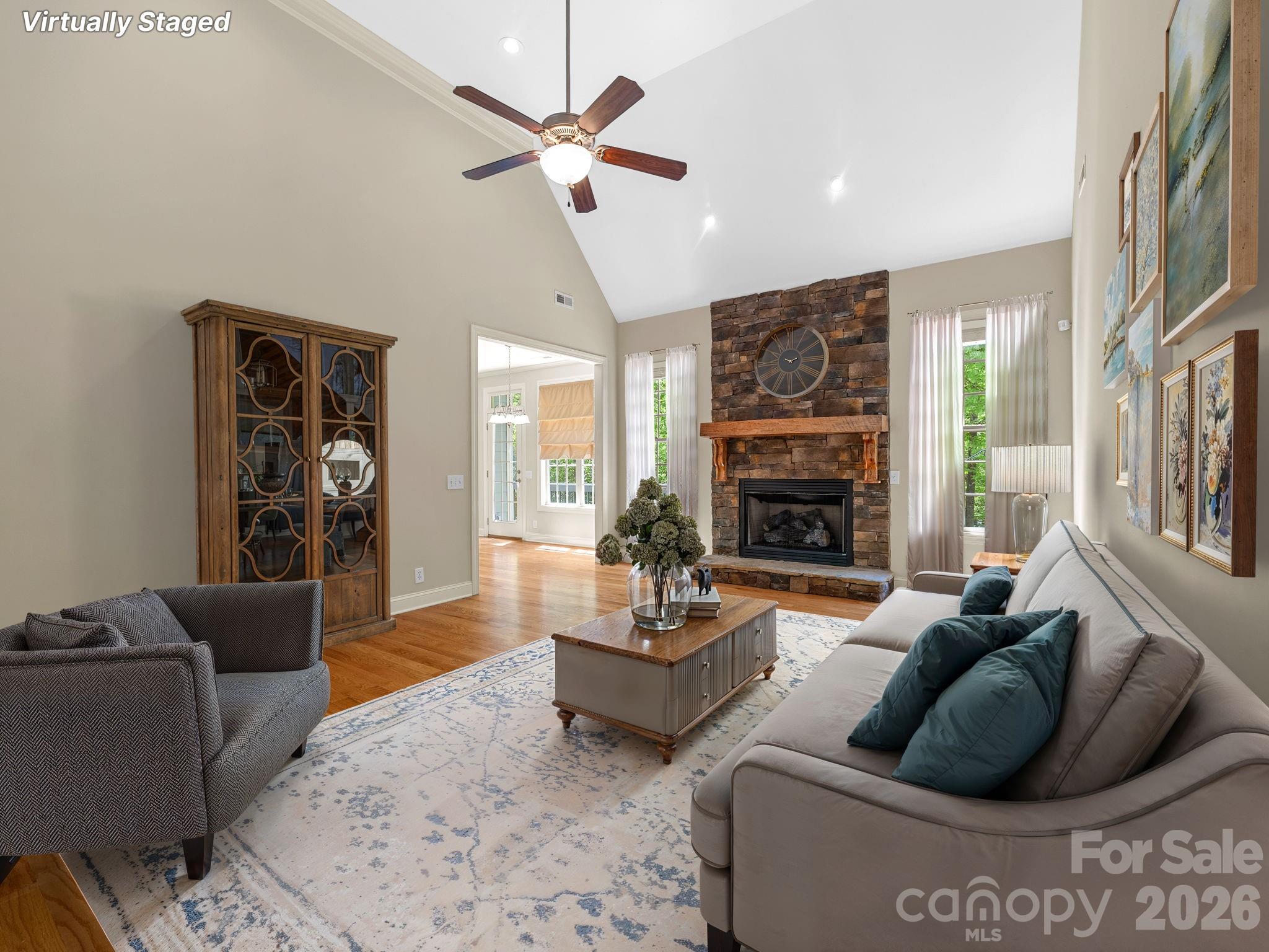 42 Woodridge Court 21-22