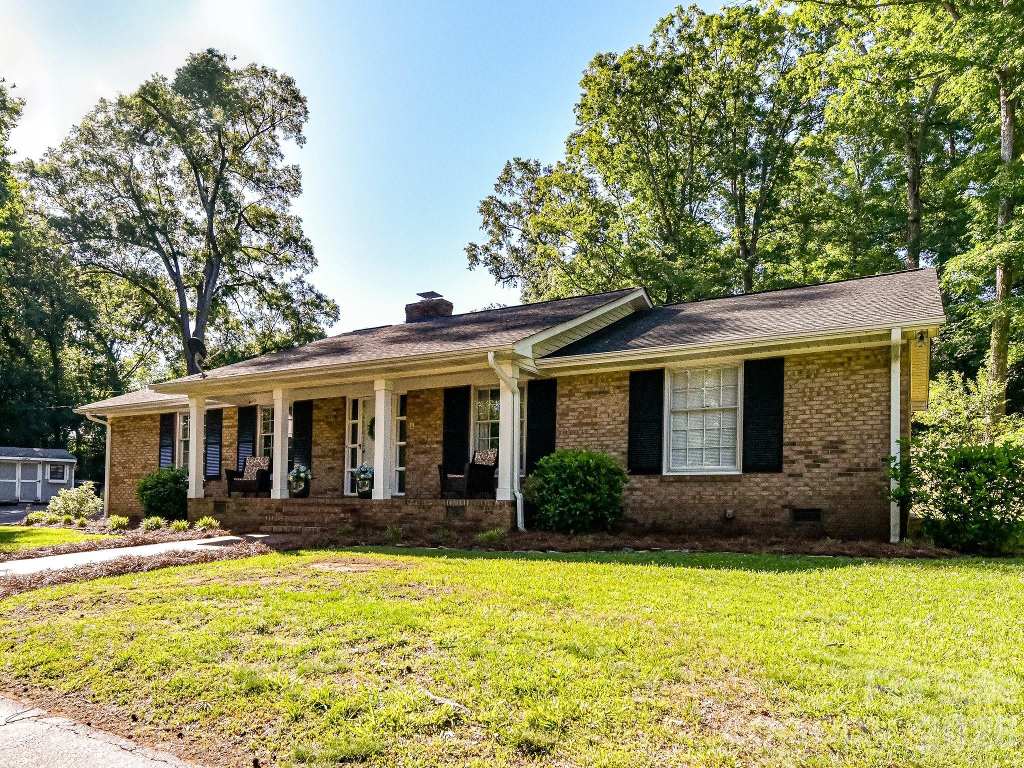 1303 Quail Drive