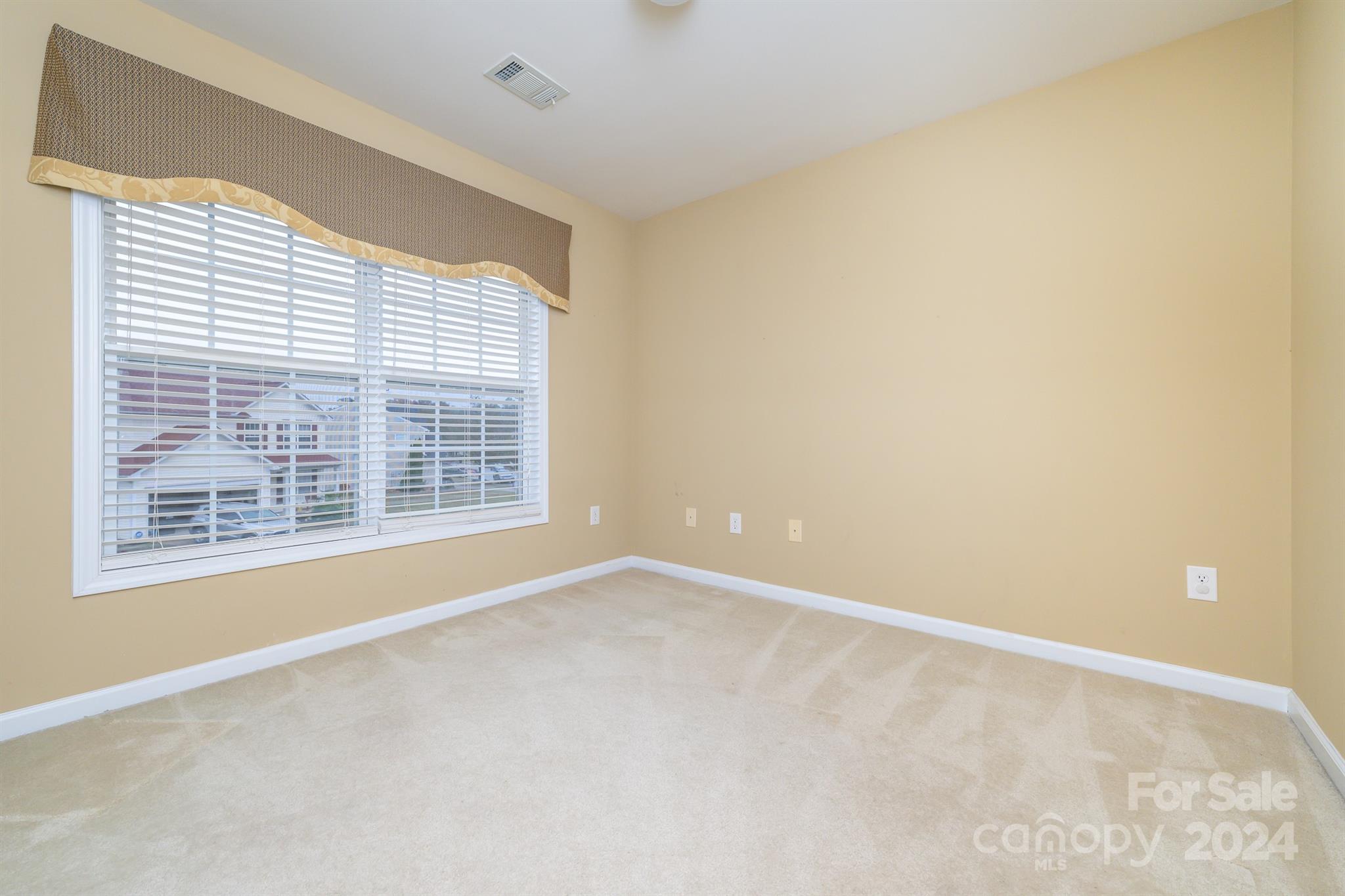 Autumn Trace - Residential