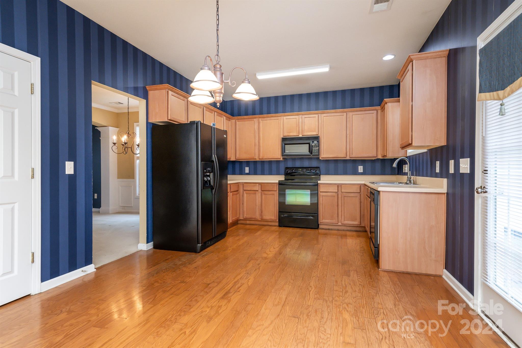 Autumn Trace - Residential