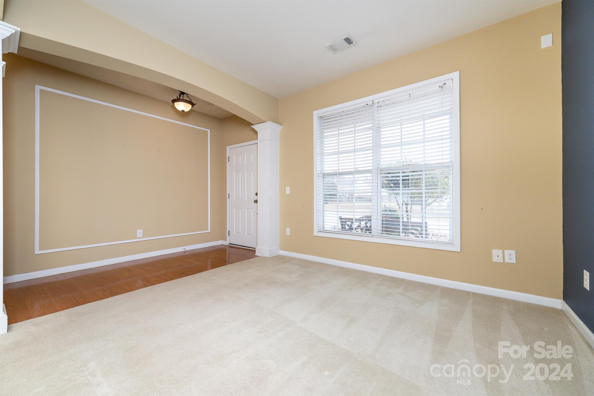 Autumn Trace - Residential