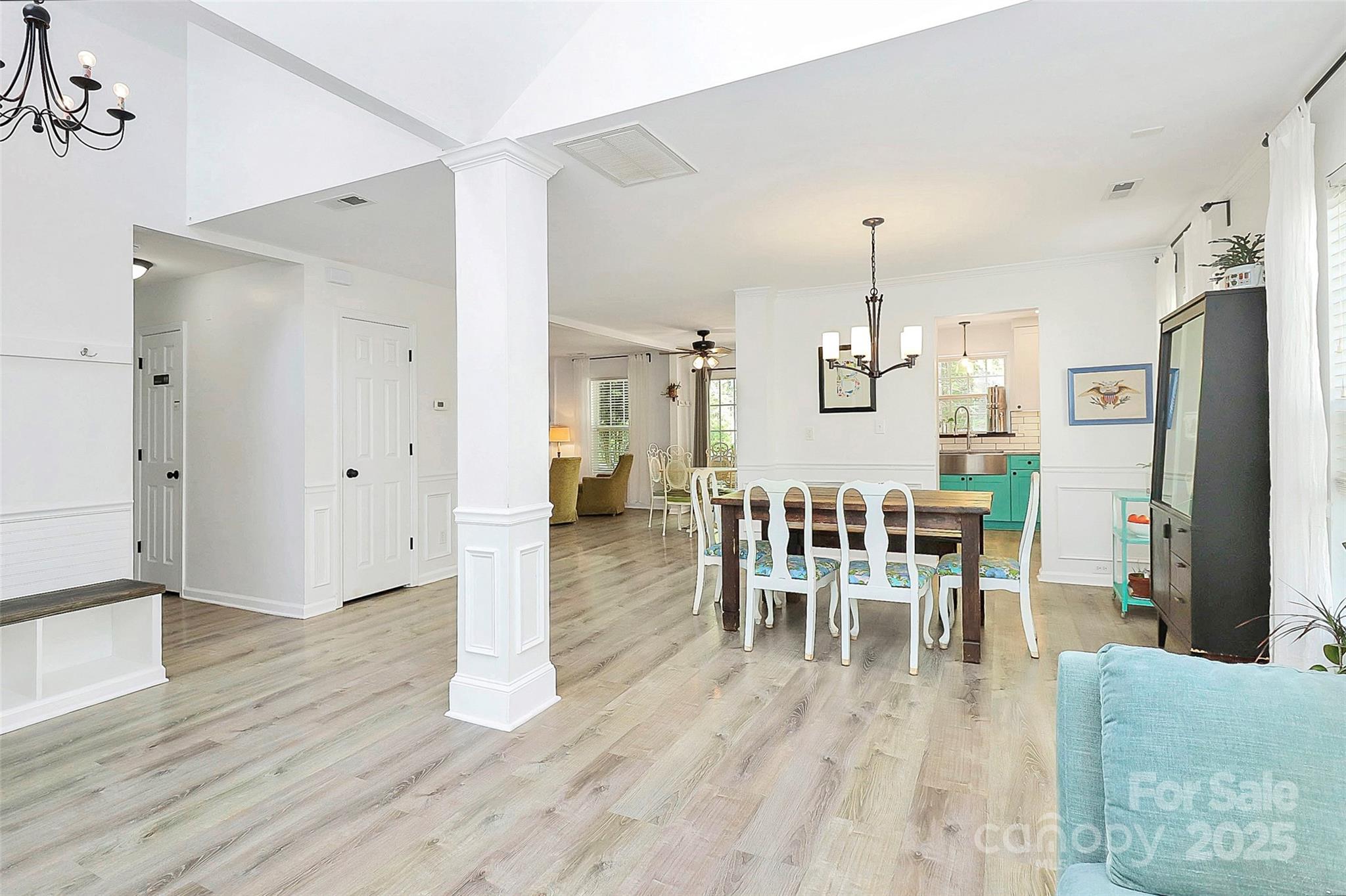 1432 Deer Forest Drive
