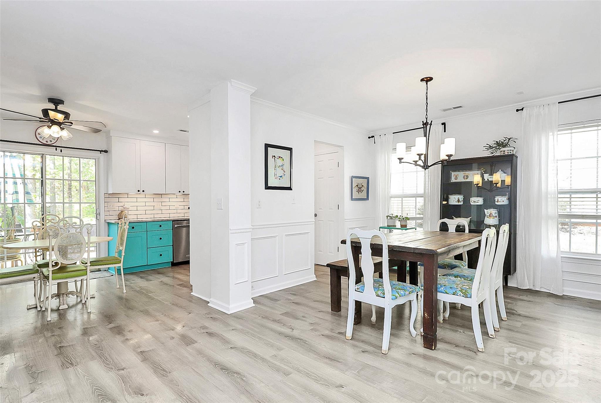 1432 Deer Forest Drive