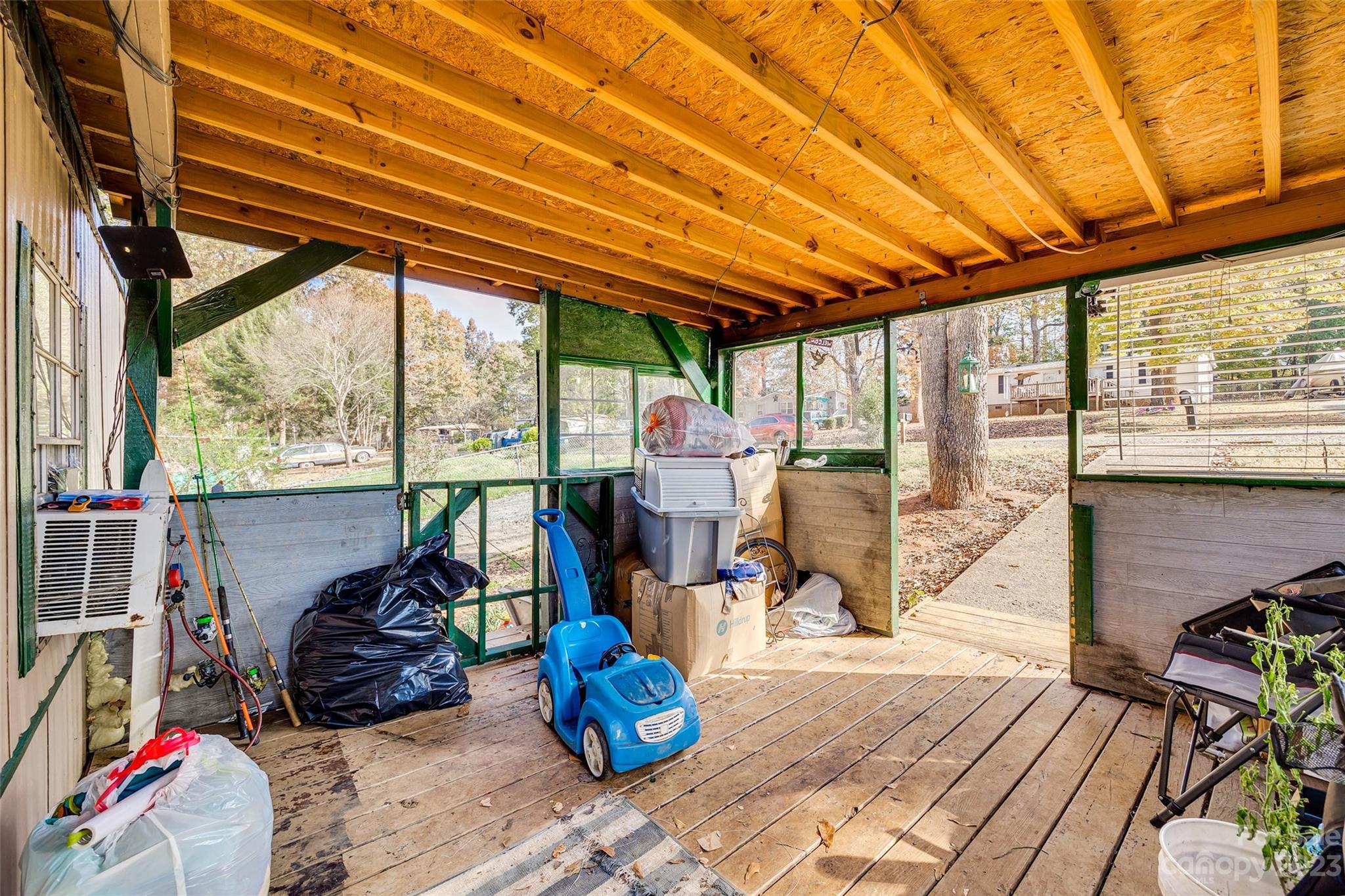 Rolling Hills - Residential