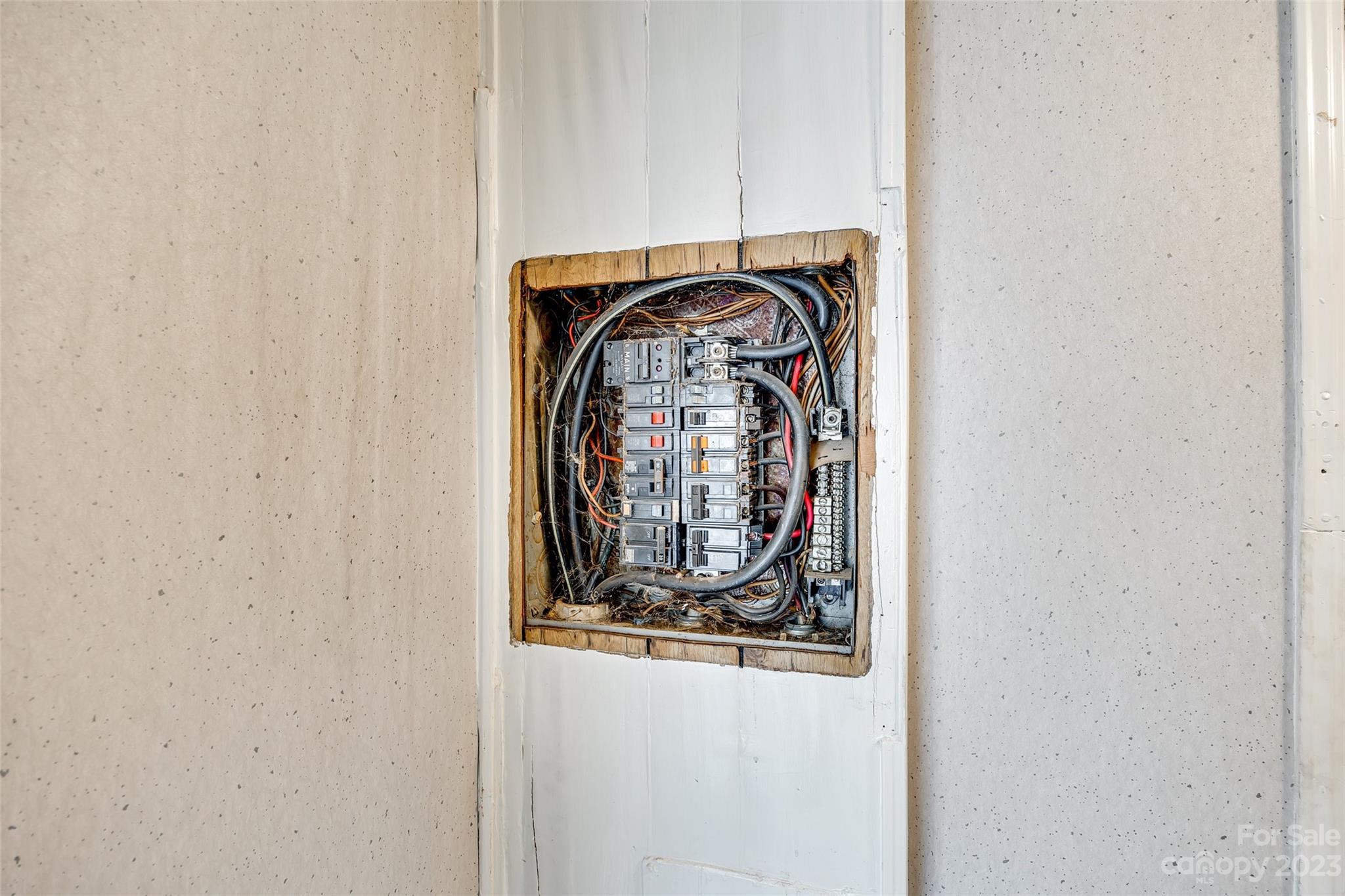 Rolling Hills - Residential