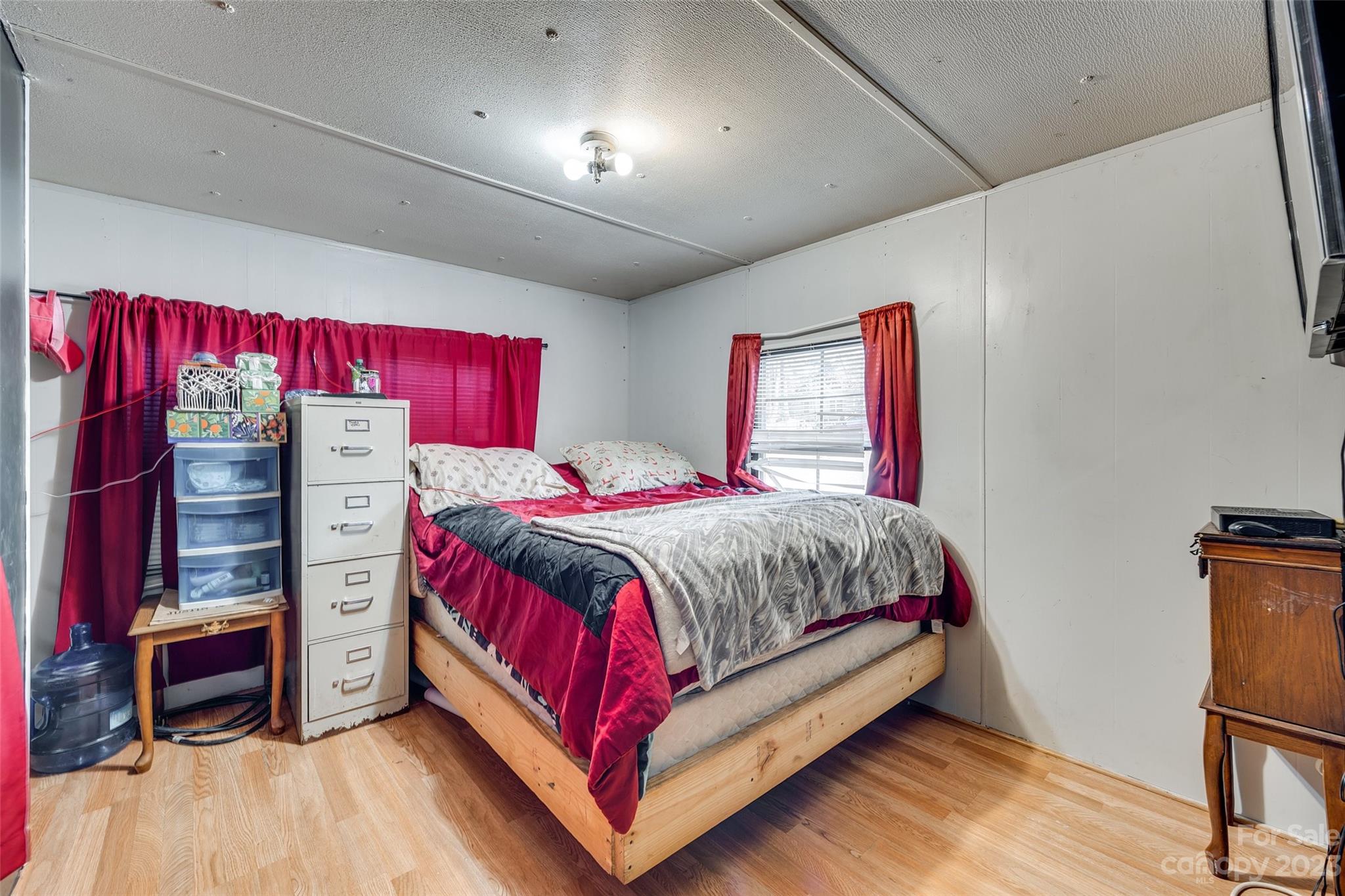 Rolling Hills - Residential