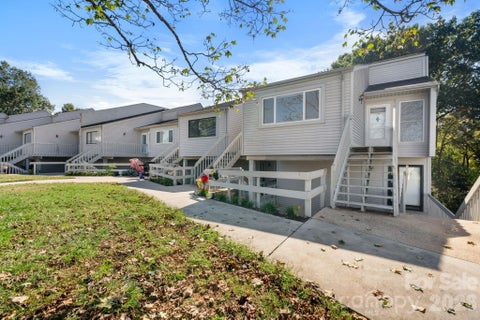 Photo of 1050 21st Avenue NW #14, Hickory, NC 28601 (MLS # 4434960)
