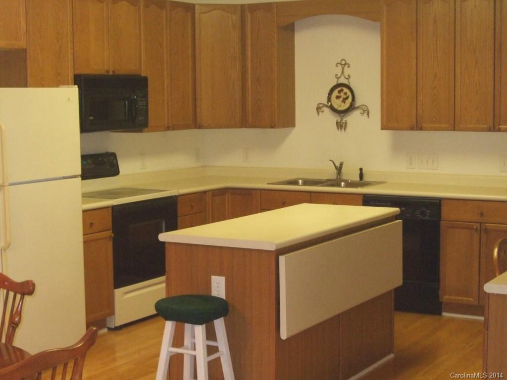 Huntington Ridge - Residential