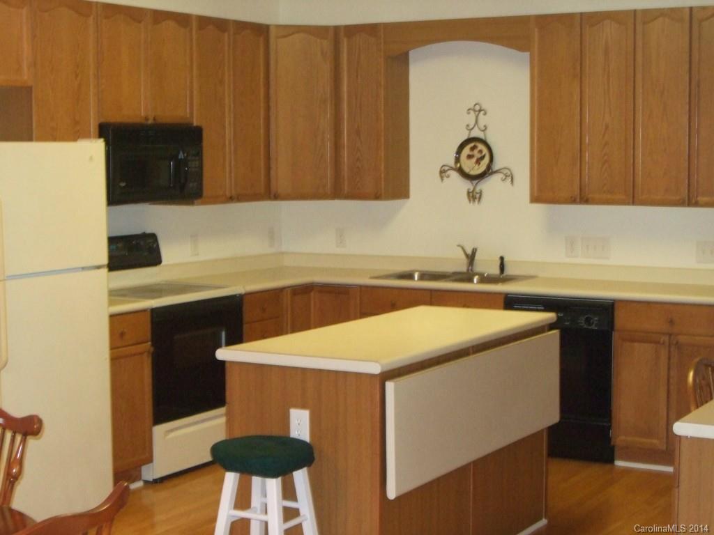 Huntington Ridge - Residential