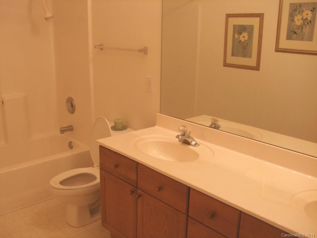 Huntington Ridge - Residential