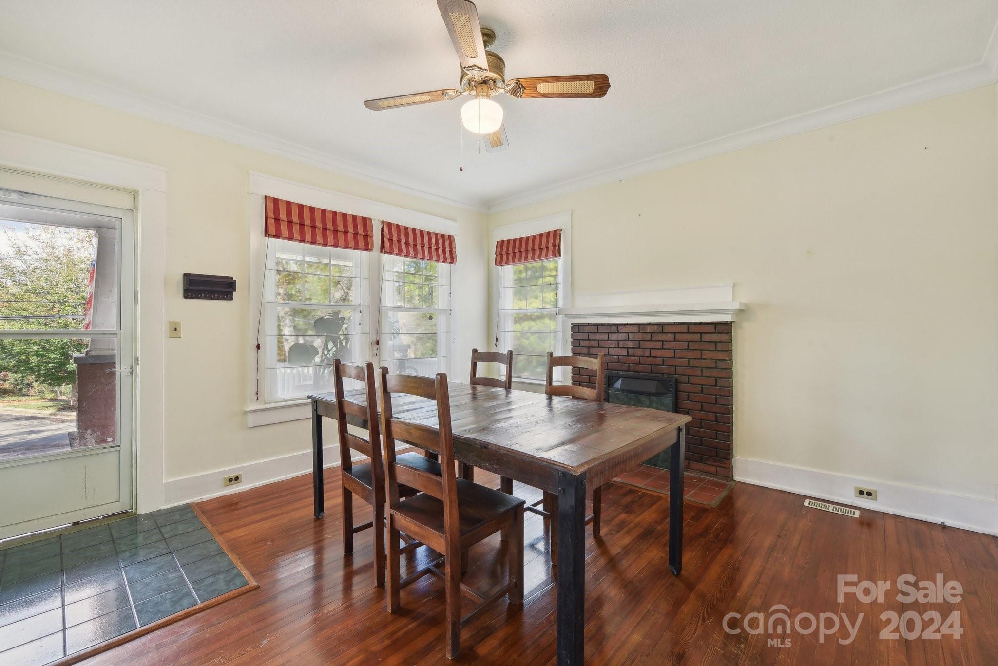 Cedar Crest - Residential