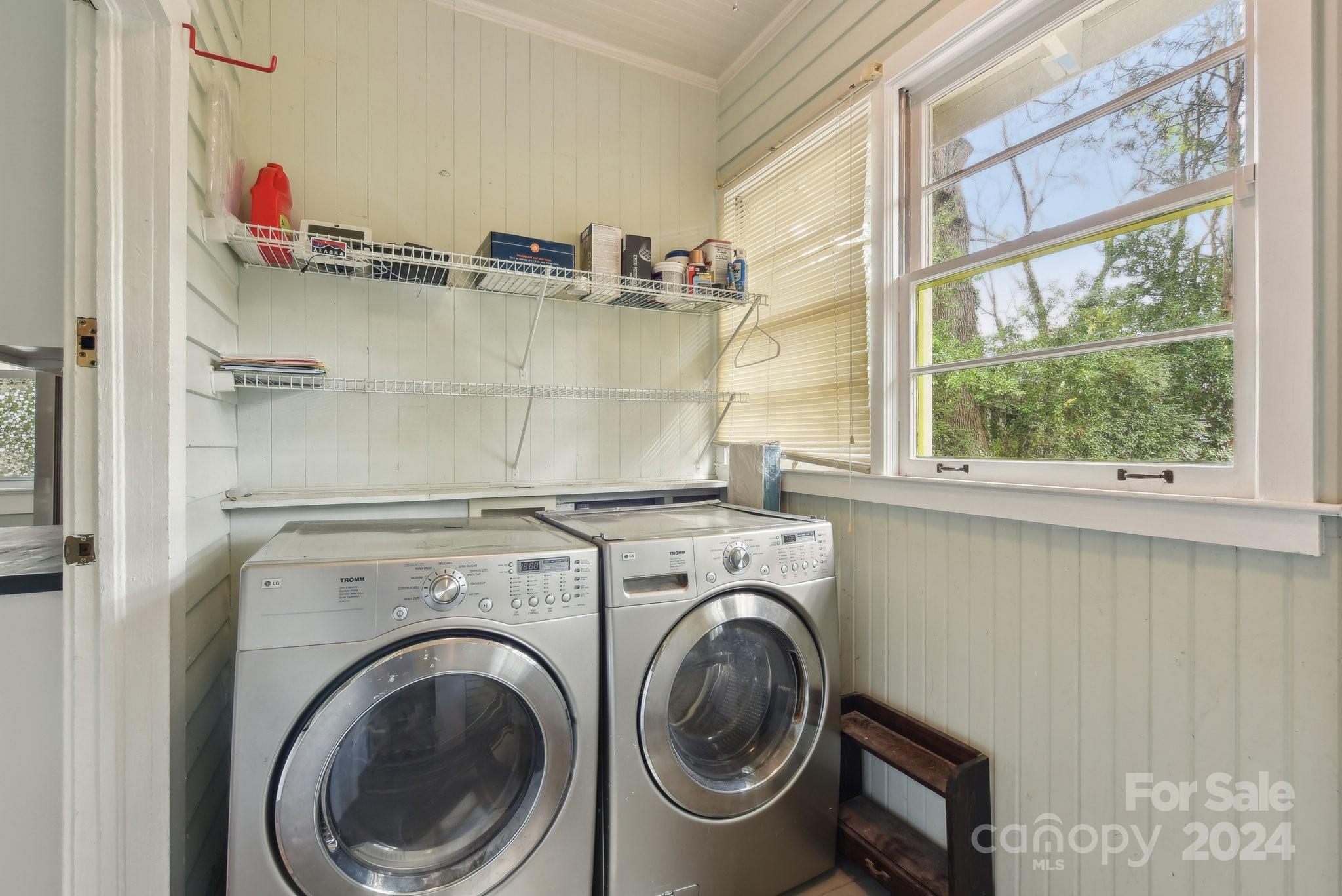 Cedar Crest - Residential