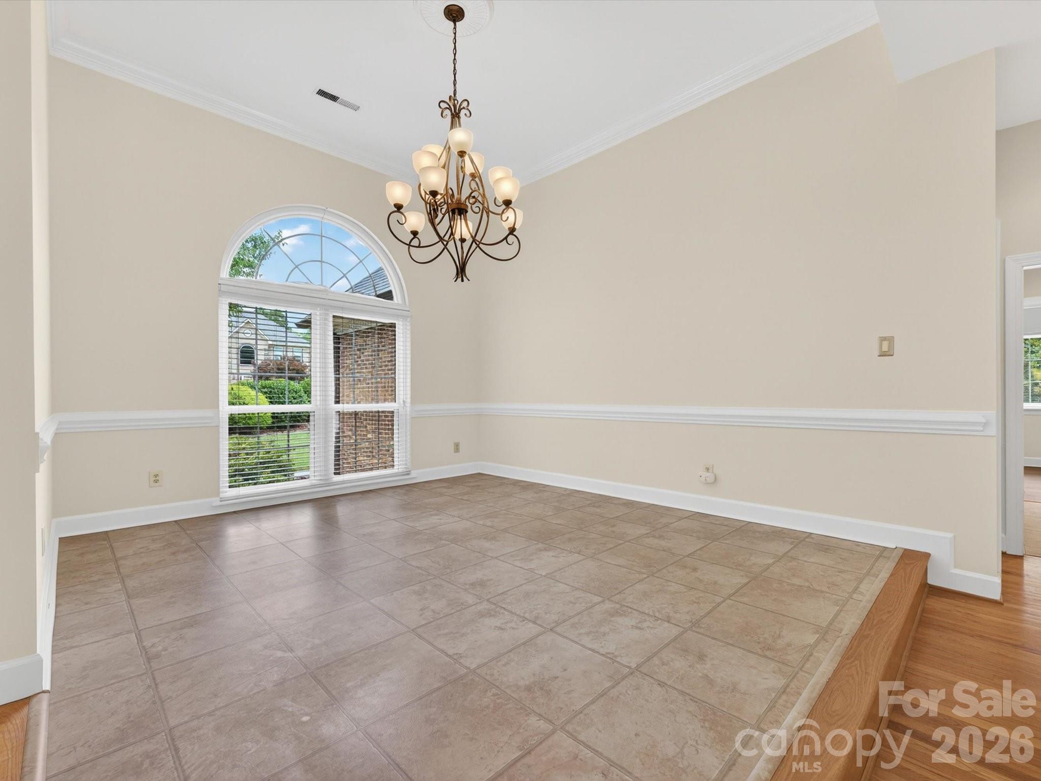 1318 Fawn Ridge Road NW
