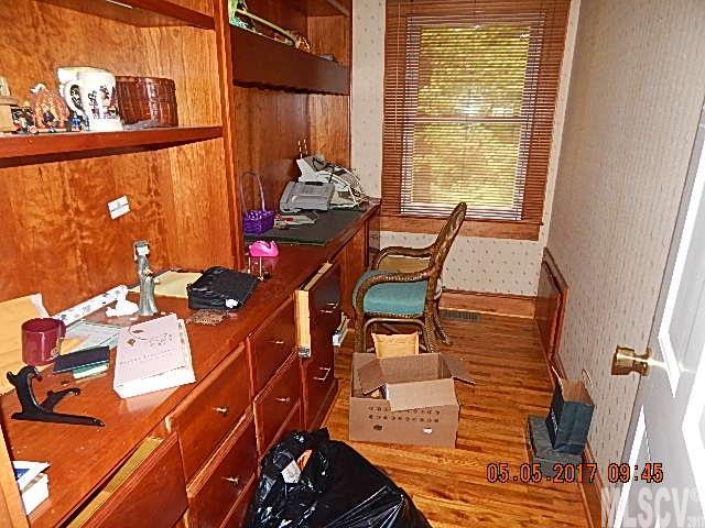 Forest Hills - Residential