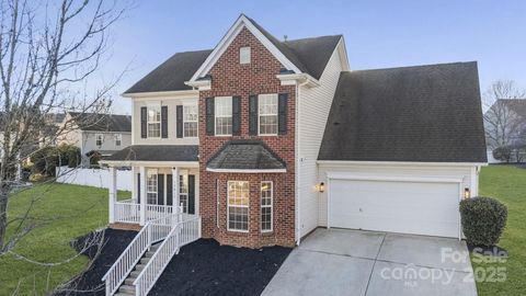 Photo of 12617 Coral Sunrise Drive, Huntersville, NC 28078 (MLS # 4331224)