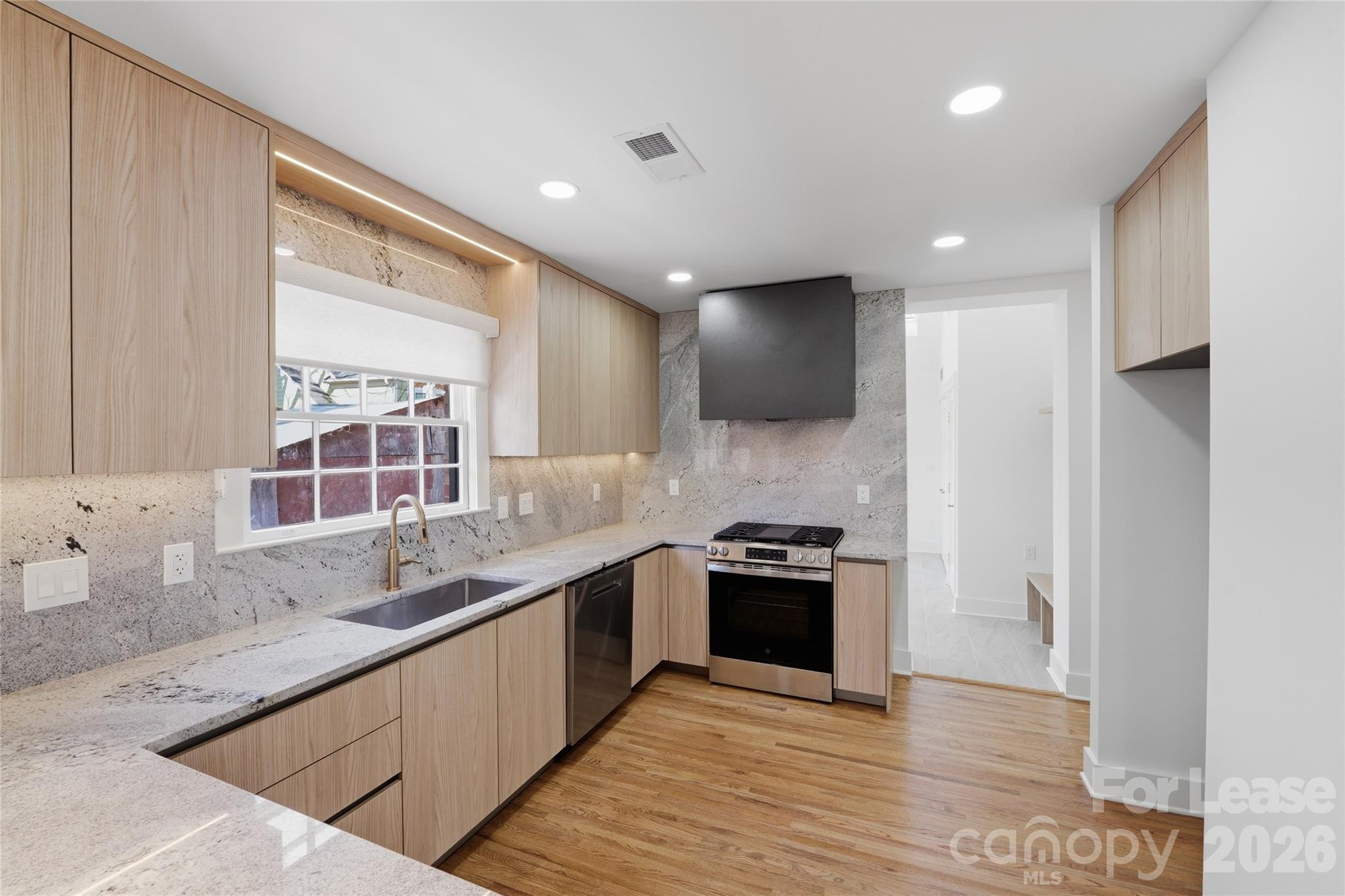 1838 Merriman Avenue