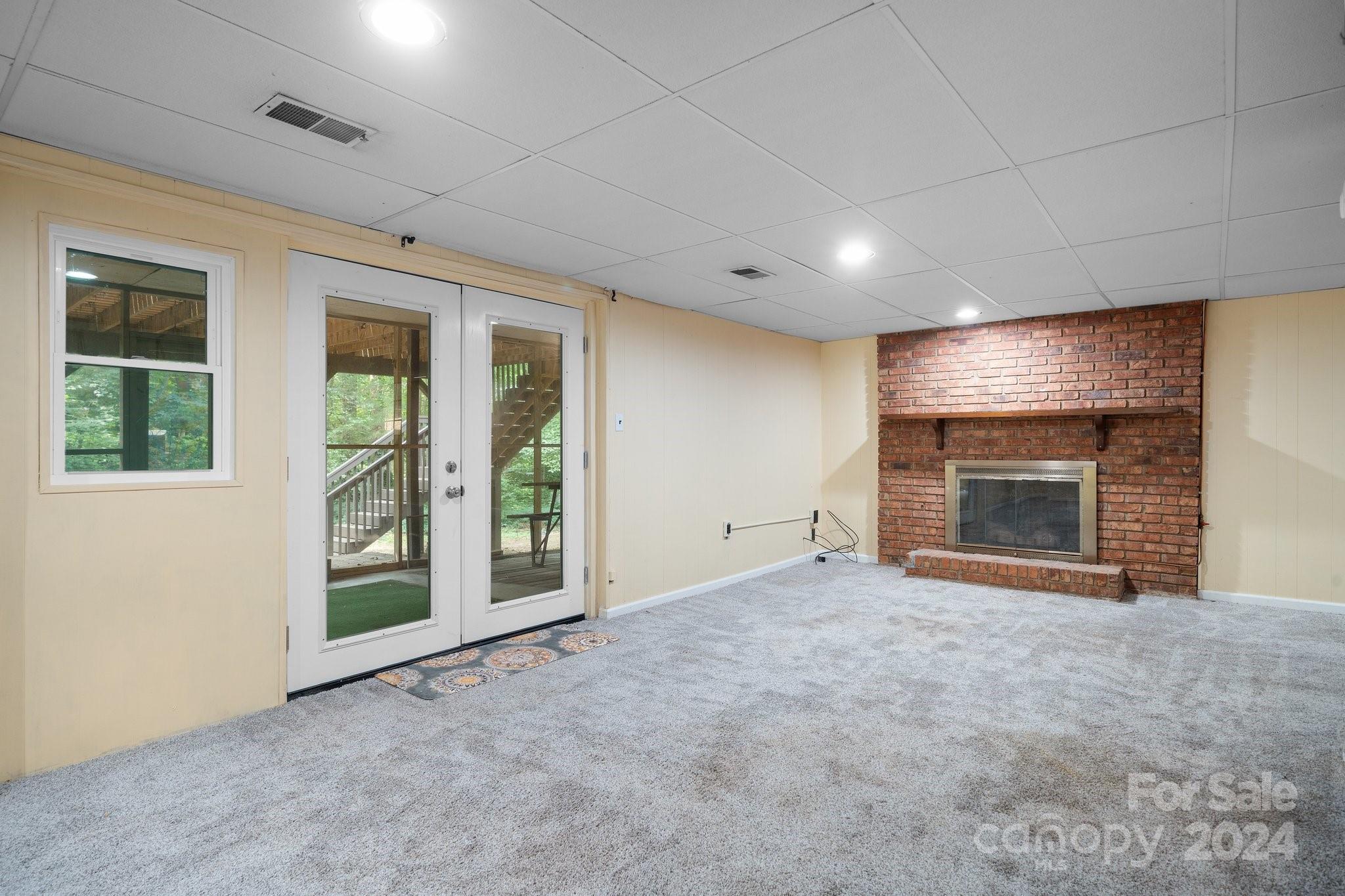 Huntington Forest - Residential