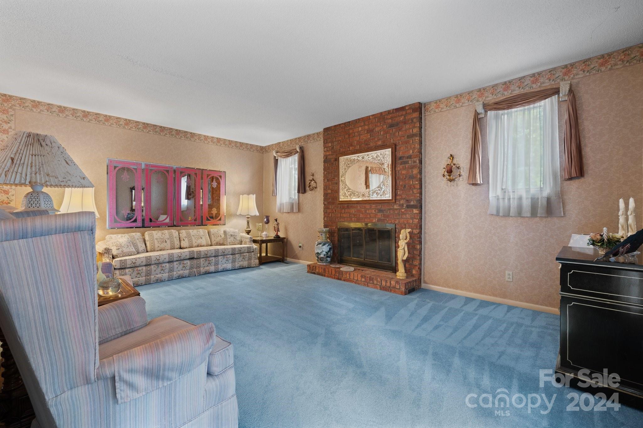 Huntington Forest - Residential