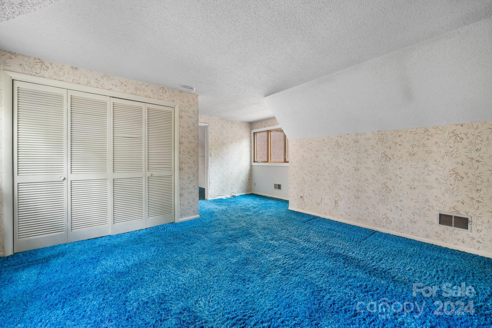 Huntington Forest - Residential